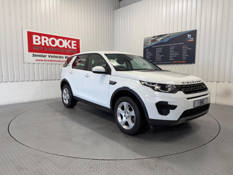 2017 Land Rover Discovery Sport 2.0 Td4 Se 4WD Euro 6 (s/s) 5dr (5 Seat) in White — image 1
