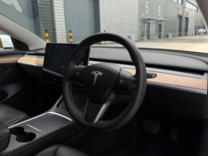 2021 Tesla Model 3 (dual Motor) Long Range Auto 4wde 4dr in White — image 2