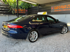 2017 Jaguar Xf 2.0 D R-Sport in Blue — image 5