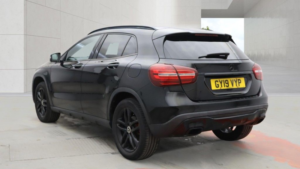 2019 Mercedes-Benz Gla 1.6 Gla180 Urban Edition SUV 5dr Petrol 7g-Dct Euro 6 (s/s) (122 Ps) in Black — image 3