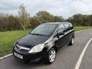 2008 Vauxhall Zafira 1.6 Exclusiv in Black — image 2