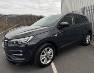 2018 Vauxhall Grandland X Se 1.2 Turbo in Green — image 2