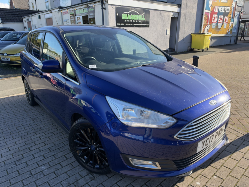 2017 Ford Grand C-Max 1.5 Tdci Titanium in Blue — image 1