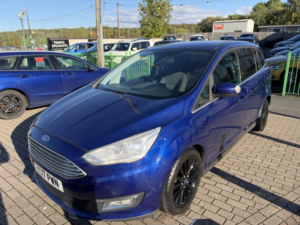 2017 Ford Grand C-Max 1.5 Tdci Titanium in Blue — image 2