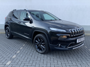 2015 Jeep Cherokee 2.0 Crdi Limited 4x4 Automatic 5-Door in Black — image 3