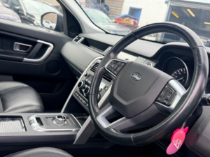 2016 Land Rover Discovery Sport Td4 Se Tech in Blue — image 2