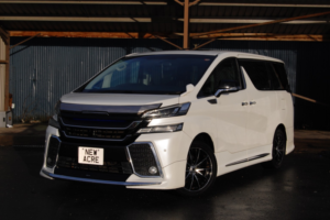2015 Toyota Vellfire 3.5 Za 30 Series Camper 5 Seats in White — image 3