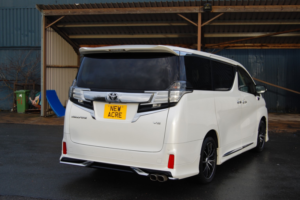 2015 Toyota Vellfire 3.5 Za 30 Series Camper 5 Seats in White — image 6