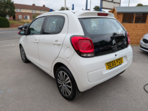 2016 Citroen C1 1.2 Puretech Feel in White — image 4
