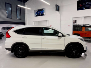 2017 Honda Cr-V 2.0 I-Vtec Ex SUV 5dr Petrol Manual 4WD Euro 6 (s/s) (155 Ps) in White — image 6