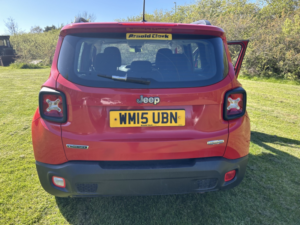 2015 Jeep Renegade 1.6 Renegade 1.6 Multijet Ii 120hp Longitude in Red — image 6