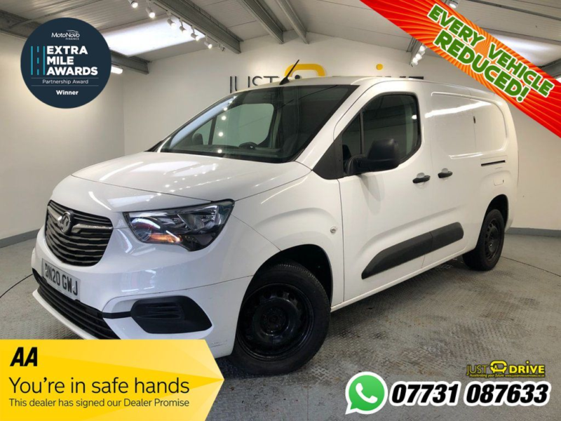 2020 Vauxhall Combo 1.5 L2h1 2300 Sportive S/s 101 Bhp in White — image 1