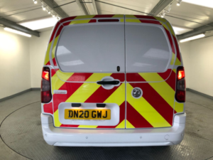 2020 Vauxhall Combo 1.5 L2h1 2300 Sportive S/s 101 Bhp in White — image 6