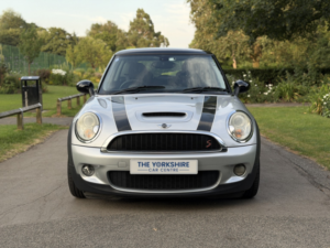 2008 MINI Hatch 1.6 Cooper S Hatch in Silver — image 2