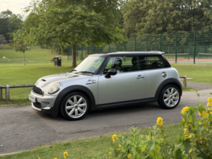 2008 MINI Hatch 1.6 Cooper S Hatch in Silver — image 6