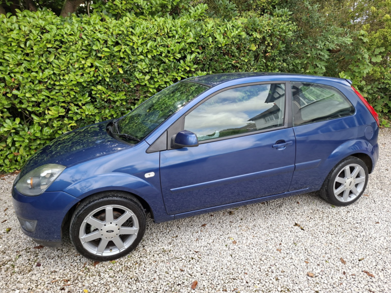 2008 Ford Fiesta 1.3 Zetec Blue Edition in Blue — image 1