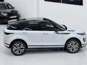 2020 Land Rover Range Rover Evoque 2.0 P250 Mhev First Edition in White — image 5