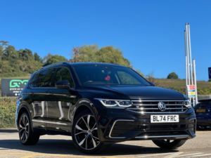 2025 Volkswagen Tiguan Allspace 1.5 Tsi R-Line DSG Euro 6 (s/s) 5dr in Black — image 2