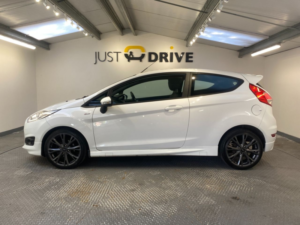 2016 Ford Fiesta 1.0t Ecoboost St-Line Hatchback 3dr Petrol Manual Euro 6 (s/s) (140 Ps) in White — image 2
