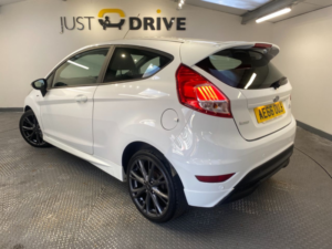 2016 Ford Fiesta 1.0t Ecoboost St-Line Hatchback 3dr Petrol Manual Euro 6 (s/s) (140 Ps) in White — image 3