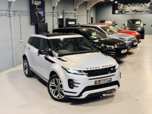 2019 Land Rover Range Rover Evoque 2.0 D180 R-Dynamic Hse in Silver — image 5