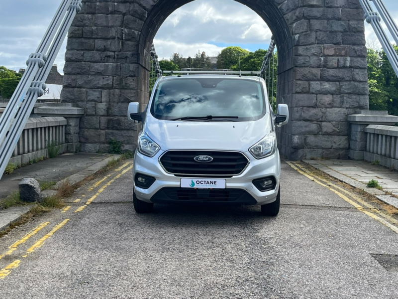 2018 Ford Transit Custom 2.0 300 Ecoblue Limited in Silver — image 1
