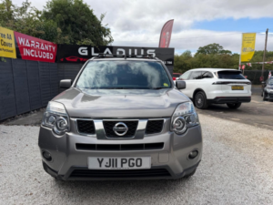 2011 Nissan X-Trail 2.0 Dci Acenta 4WD Euro 5 5dr in Grey — image 2