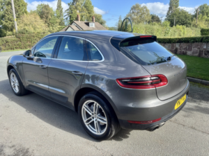 2017 Porsche Macan 3.0 V6 S Pdk Auto SUV 4x4 Ulez Eu6 in Grey — image 4