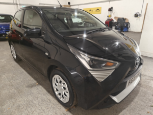 2022 Toyota Aygo 1.0 Vvt-I X-Play in Black — image 5