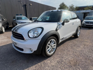 2016 MINI Paceman 1.6 Cooper Euro 5 (s/s) 3dr in White — image 2