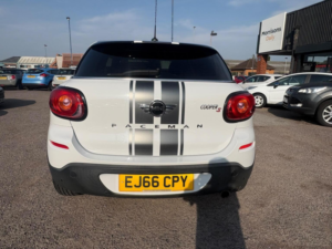 2016 MINI Paceman 1.6 Cooper Euro 5 (s/s) 3dr in White — image 5