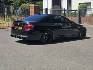 2015 BMW M5 4.4 V8 Saloon 4dr Petrol Dct Euro 6 (s/s) (560 Ps) in Black — image 6