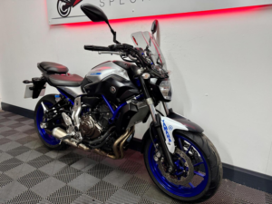 2015 Yamaha Mt-07 700 in Silver — image 4