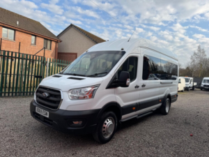 2019 Ford Transit 2.0 460 Ecoblue Leader in White — image 3