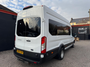 2019 Ford Transit 2.0 460 Ecoblue Leader in White — image 4