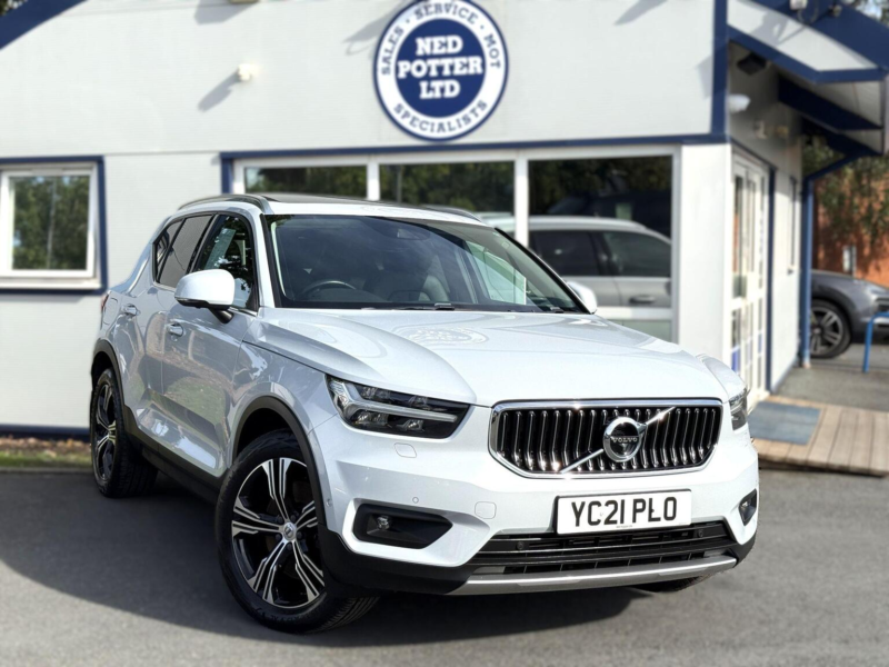2021 Volvo Xc40 1.5h T4 Recharge 10.7kwh Inscription Auto Euro 6 (s/s) 5dr in Silver — image 1