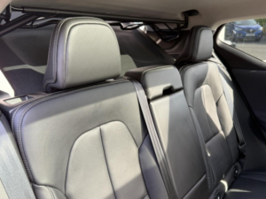 2021 Volvo Xc40 1.5h T4 Recharge 10.7kwh Inscription Auto Euro 6 (s/s) 5dr in Silver — image 4
