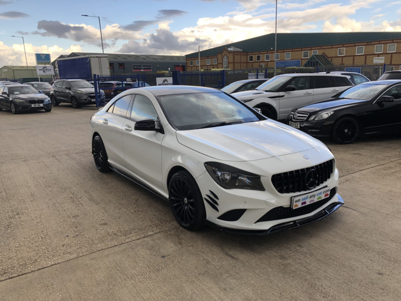 2014 Mercedes-Benz Cla 2.1 Cla220 Cdi Sport in White — image 1