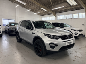 2018 Land Rover Discovery Sport 2.0 Sd4 Hse in Silver — image 2