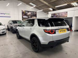 2018 Land Rover Discovery Sport 2.0 Sd4 Hse in Silver — image 3