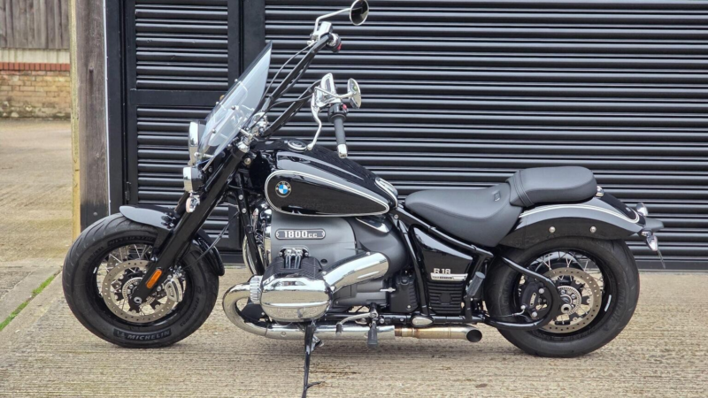 2021 BMW R 18 Classic 1800 Euro 5 in Black — image 1