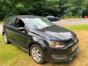 2009 Volkswagen Polo Se in Black — image 2