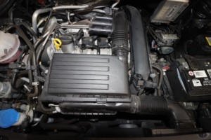 2015 Volkswagen Polo 1.2 Tsi Bluemotion Euro 6 (s/s) 5dr in Black — image 6