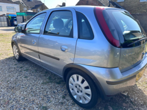 2003 Vauxhall Corsa 1.0 I 12v Active in Silver — image 6