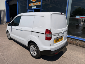 2019 Ford Transit Courier 1.5 Tdci Limited Panel Van 5dr Diesel Manual L1 Euro 6 100 Ps in White — image 4
