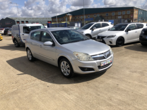 2008 Vauxhall Astra 1.8 I 16v Design in Silver — image 2