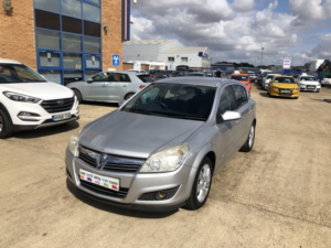 2008 Vauxhall Astra 1.8 I 16v Design in Silver — image 5