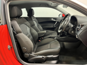 2011 Audi A1 1.4 Tfsi Sport in Red — image 2