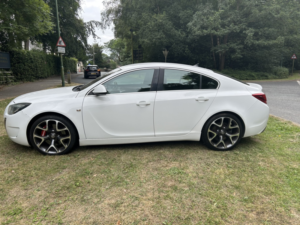 2013 Vauxhall Insignia 2.8 T V6 Vxr Supersport in White — image 5