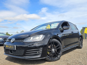 2016 Volkswagen Golf 2.0 Tdi Bluemotion Tech Gtd Hatchback 5dr Diesel Manual Euro 6 (s/s) (184 Ps) in Black — image 2
